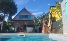 Zamardi Residence 150 meter to Beach with garden&terrasse